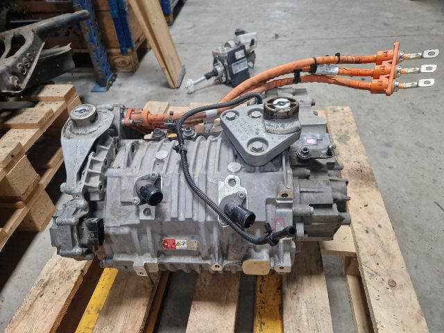 bontott VW GOLF VII Villanymotor