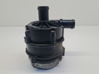 bontott VW GOLF VII Vízpumpa