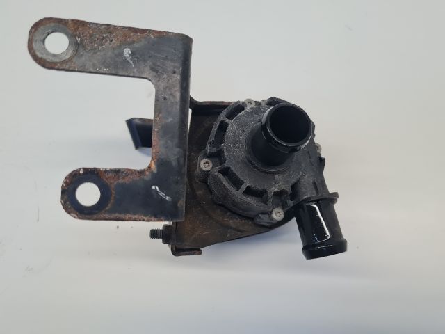 bontott VW GOLF VII Vízpumpa