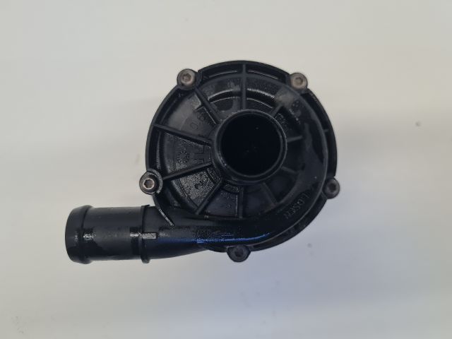 bontott VW GOLF VII Vízpumpa