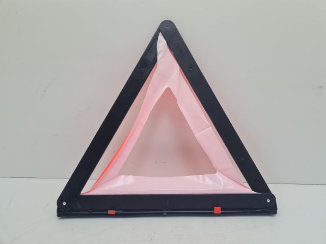 bontott VW GOLF VII Elakadásjelző Háromszög