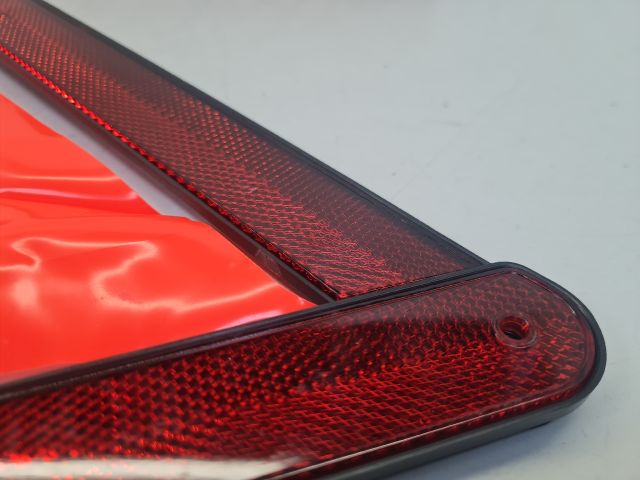 bontott VW GOLF VII Elakadásjelző Háromszög