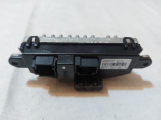 bontott VW GOLF VII Előtét Ellenállás Fűtőmotor