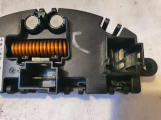 bontott VW GOLF VII Előtét Ellenállás Fűtőmotor