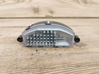 bontott VW GOLF VII Előtét Ellenállás Fűtőmotor