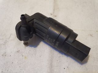 bontott VW GOLF VII Első Ablakmosó Szivattyú