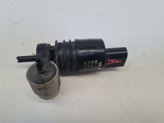 bontott VW GOLF VII Első Ablakmosó Szivattyú