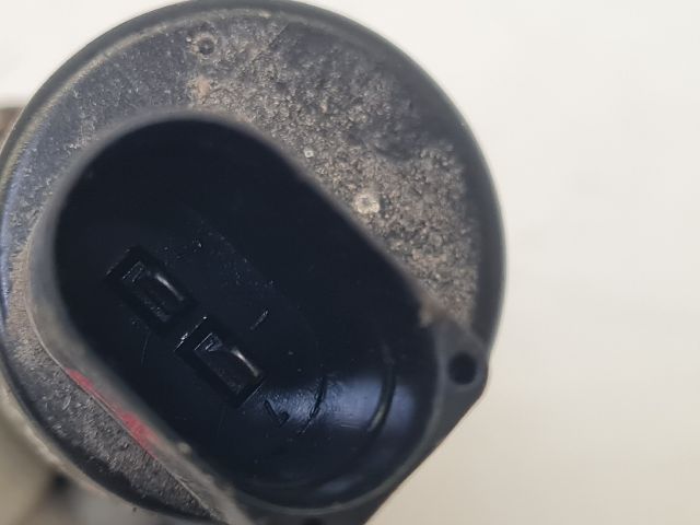 bontott VW GOLF VII Első Ablakmosó Szivattyú