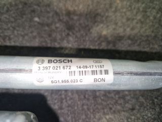 bontott VW GOLF VII Első Ablaktörlő Szerkezet Motorral