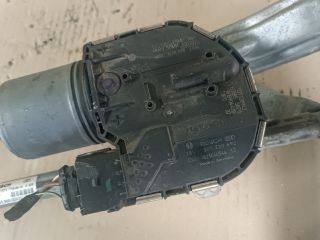 bontott VW GOLF VII Első Ablaktörlő Szerkezet Motorral