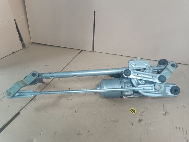 bontott VW GOLF VII Első Ablaktörlő Szerkezet Motorral