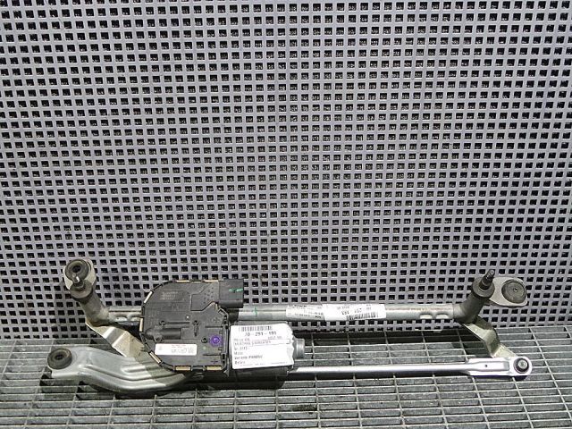 bontott VW GOLF VII Első Ablaktörlő Szerkezet