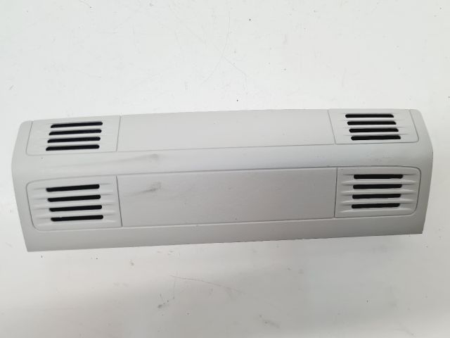 bontott VW GOLF VII Első Beltér Világítás Keret