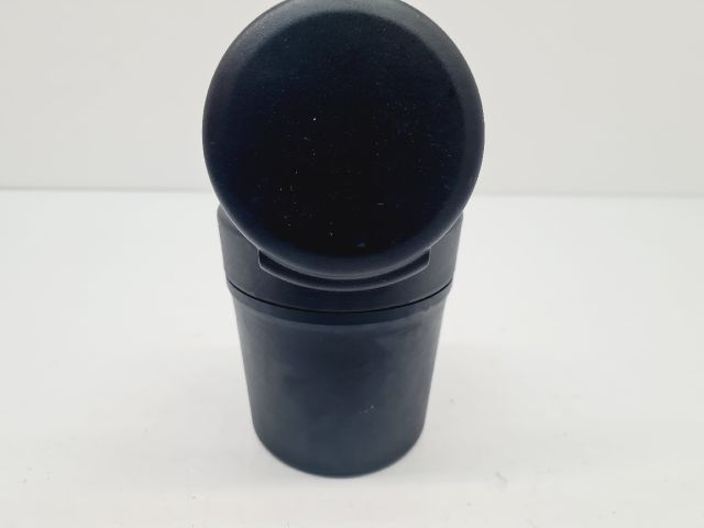 bontott VW GOLF VII Első Hamutartó