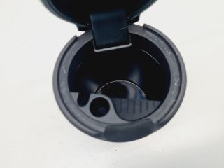 bontott VW GOLF VII Első Hamutartó