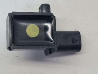 bontott VW GOLF VII Első Középső Ütközés Érzékelő (Homlokfalon)