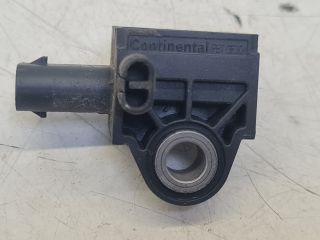 bontott VW GOLF VII Első Középső Ütközés Érzékelő (Homlokfalon)