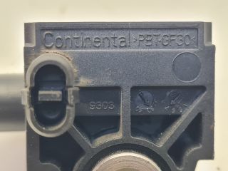 bontott VW GOLF VII Első Középső Ütközés Érzékelő (Homlokfalon)