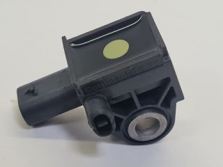 bontott VW GOLF VII Első Középső Ütközés Érzékelő (Homlokfalon)