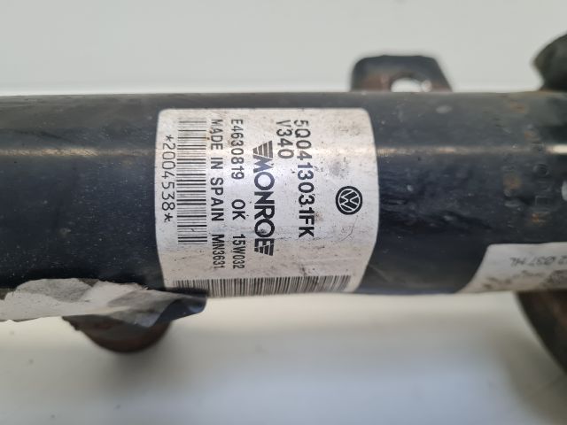 bontott VW GOLF VII Első Lengéscsillapító (Pozíciófüggetlen)