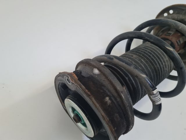 bontott VW GOLF VII Első Lengéscsillapító (Pozíciófüggetlen)