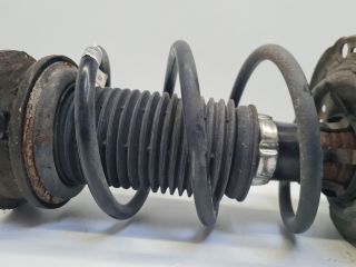 bontott VW GOLF VII Első Lengéscsillapító (Pozíciófüggetlen)