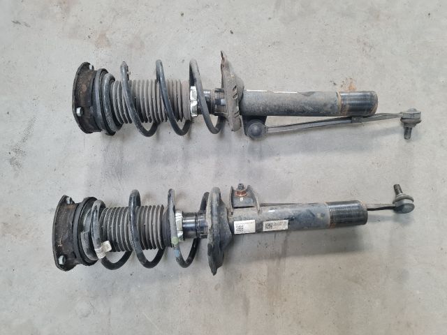 bontott VW GOLF VII Első Lengéscsillapító (Pozíciófüggetlen)