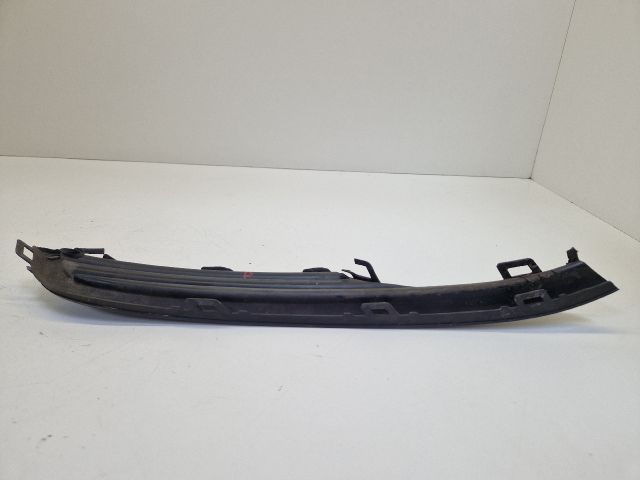 bontott VW GOLF VII Első Lökhárító Bal Díszrács