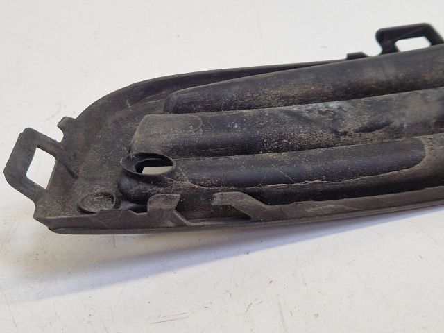 bontott VW GOLF VII Első Lökhárító Jobb Díszrács