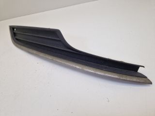 bontott VW GOLF VII Első Lökhárító Jobb Díszrács