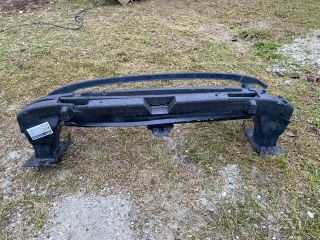 bontott VW GOLF VII Első Lökhárító Merevítő (Fém)