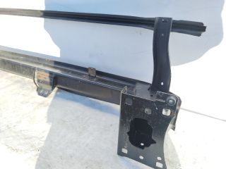 bontott VW GOLF VII Első Lökhárító Merevítő (Fém)