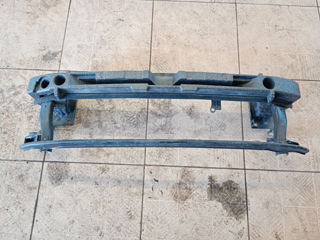 bontott VW GOLF VII Első Lökhárító Merevítő (Fém)