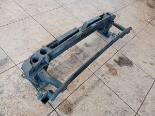 bontott VW GOLF VII Első Lökhárító Merevítő (Fém)