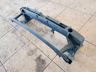 bontott VW GOLF VII Első Lökhárító Merevítő (Fém)