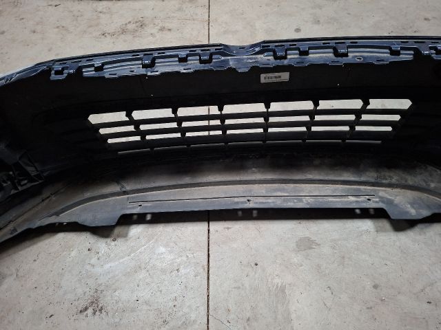 bontott VW GOLF VII Első Lökhárító (Részeivel)