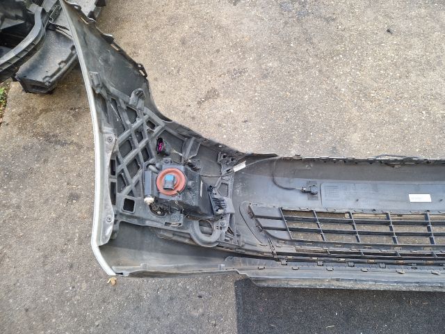 bontott VW GOLF VII Első Lökhárító (Részeivel)