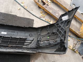 bontott VW GOLF VII Első Lökhárító (Részeivel)