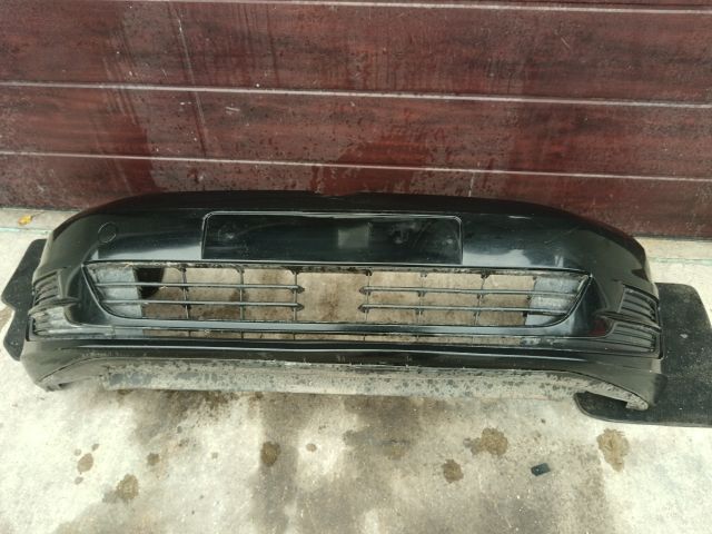 bontott VW GOLF VII Első Lökhárító (Részeivel)