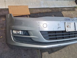 bontott VW GOLF VII Első Lökhárító (Részeivel)