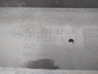 bontott VW GOLF VII Első Lökhárító (Üresen)