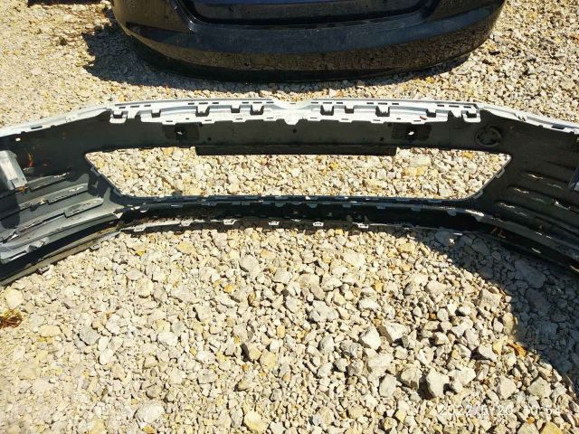 bontott VW GOLF VII Első Lökhárító (Üresen)