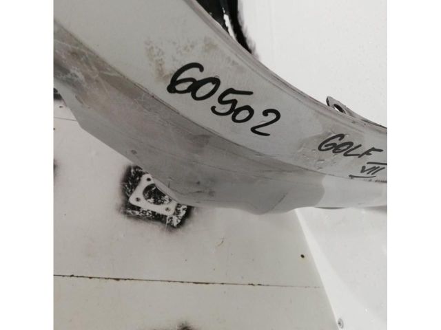 bontott VW GOLF VII Első Lökhárító (Üresen)