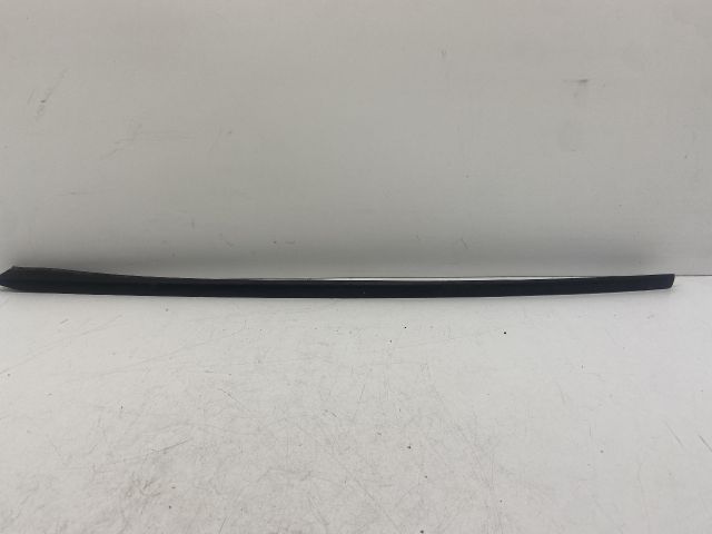 bontott VW GOLF VII Első Szélvédő Bal Díszléc