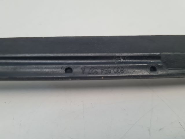 bontott VW GOLF VII Első Szélvédő Bal Díszléc