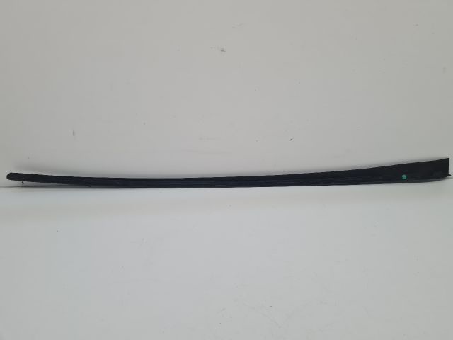 bontott VW GOLF VII Első Szélvédő Bal Díszléc