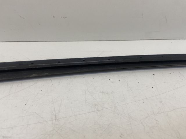 bontott VW GOLF VII Első Szélvédő Bal Díszléc