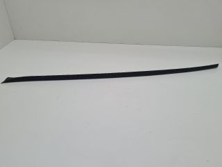 bontott VW GOLF VII Első Szélvédő Jobb Díszléc