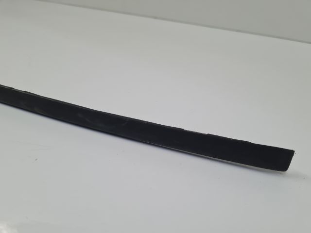 bontott VW GOLF VII Első Szélvédő Jobb Díszléc