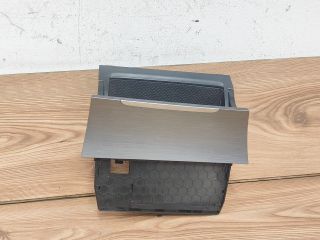 bontott VW GOLF VII Első Tároló Rekesz